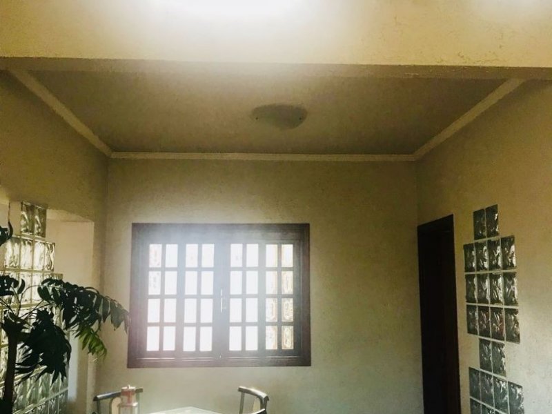 Casa à venda Centro com 300m² e 4 quartos por R$ 700.000 - 88030664-db48b73c-b781-4376-b599-4cc37fc3d51c.jpg