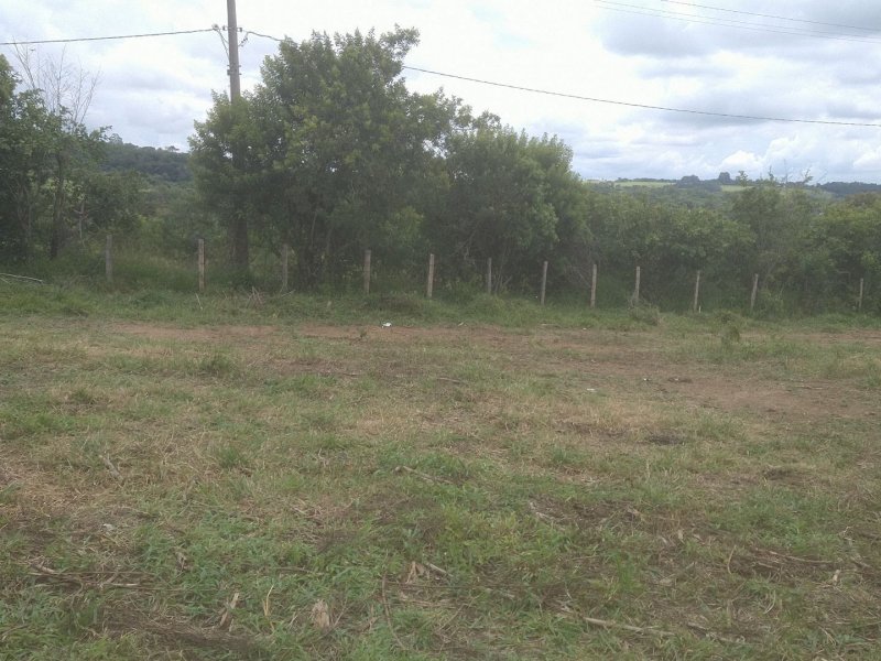 Terreno à venda Bairro Retiro com 1000m² e 1 quarto por R$ 30.000 - 1284077923-2acb3d49-8ae5-44c4-beb9-54218ee053aa.jpg