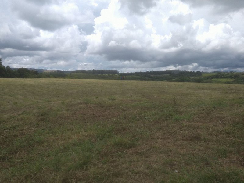 Terreno à venda Bairro Retiro com 1000m² e 1 quarto por R$ 30.000 - 292919728-335f373e-9eed-4ed3-b5e8-2624e83f3f21.jpg