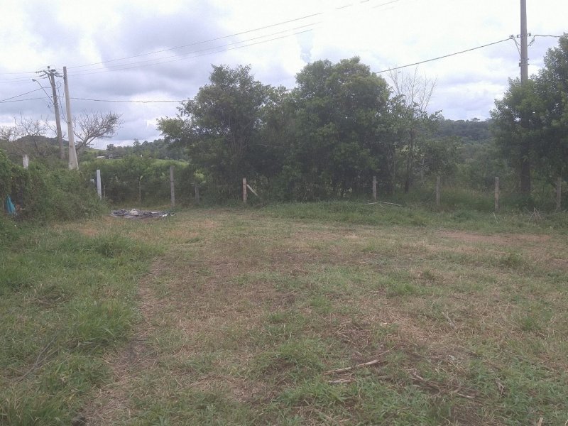 Terreno à venda Bairro Retiro com 1000m² e 1 quarto por R$ 30.000 - 478220529-aa3191d8-adca-447c-98b8-2e70633d9a0b.jpg