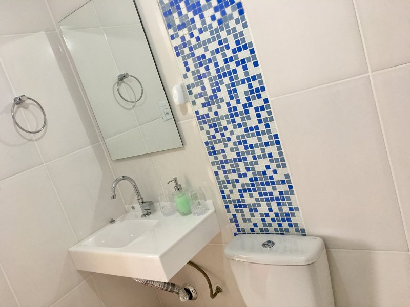 imóvel com 30m² - Gonzaguinha - São Vicente