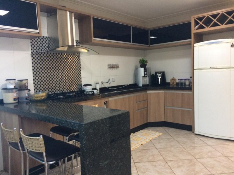 Casa à venda Residencial Araucárias I com 256m² e 2 quartos por R$ 280.000 - 986109983-inbound7830455306191147571.jpg