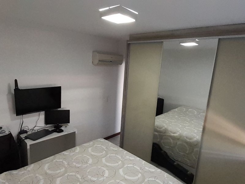 Apartamento à venda Barreiros com 67m² e 2 quartos por R$ 315.000 - 171946936-4ce8dc63-1f20-4bf5-af00-24bc2b660920.jpg