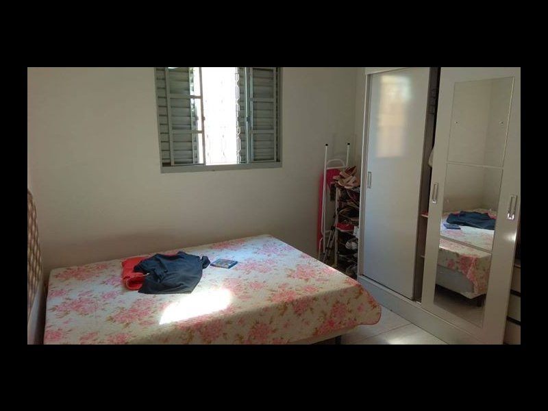 Casa à venda Parque Santa Edwiges com 67m² e 2 quartos por R$ 185.000 - 1291905916-quarto-casal-2.jpg