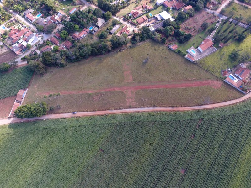 imóvel com 30000m² - Centro - Aracoiaba da Serra