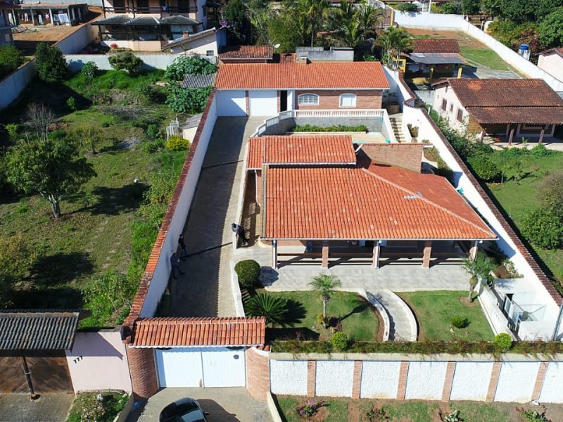 Casa à venda Bairro Canedos com 245m² e 3 quartos por R$ 650.000 - 1125604215-aero.jpg
