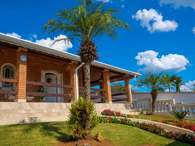 Casa à venda Bairro Canedos com 245m² e 3 quartos por R$ 650.000 - 1860241744-casa-41.jpg