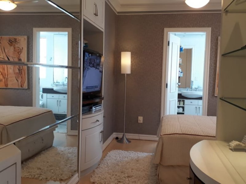 Apartamento à venda Centro com 208m² e 3 quartos por R$ 1.800.000 - 1631556954-img-20210617-wa0158.jpg
