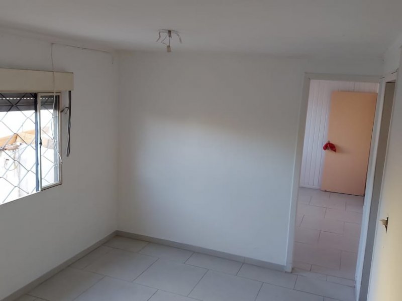 Casa à venda Agronomia com 544m² e 3 quartos por R$ 329.000 - 2138134710-whatsapp-image-2021-06-21-at-11.jpeg