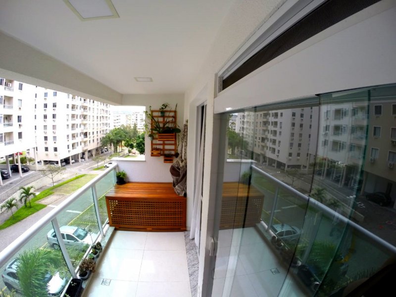 Apartamento à venda Pechincha com 55m² e 2 quartos por R$ 440.000 - 1647380731-varanda-2.jpeg