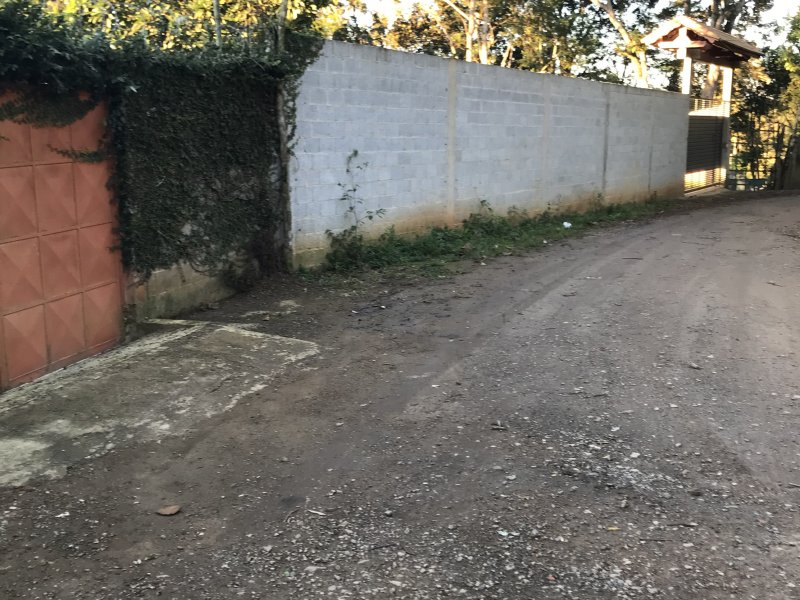 Chácara à venda Parelheiros com 1500m² e 2 quartos por R$ 350.000 - 2107777236-db38891d-fae0-4561-b2af-def13d9b0319.jpeg
