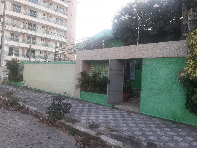 Comercial à venda Ponta Negra com 525m² e 1 quarto por R$ 1.000.000 - 412973980-inbound8874421977180536246.jpg