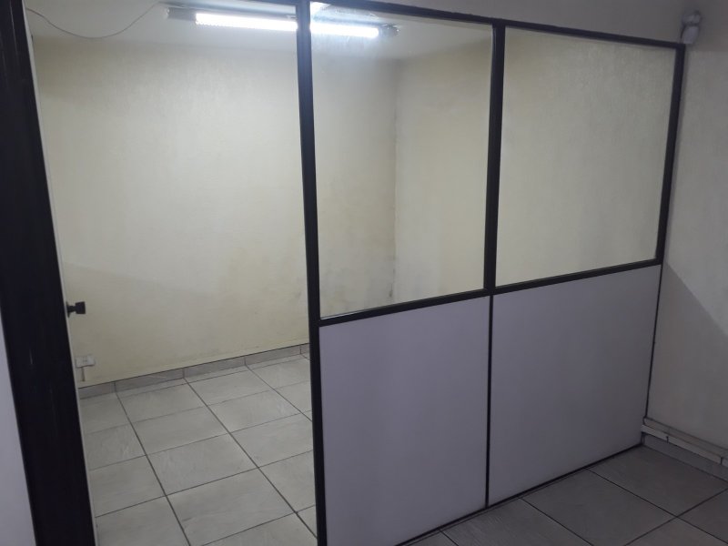 Comercial à venda Itaquera com 260m² e 1 quarto por R$ 880.000 - 1207318543-img-20210610-wa0072.jpg