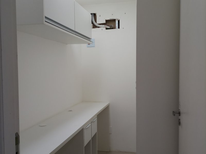 Comercial para alugar Inhaúma com 60m² e 1 quarto por R$ 2.400 - 1413781642-20210609-174022.jpg