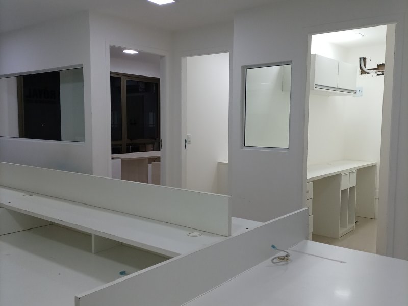 Comercial para alugar Inhaúma com 60m² e 1 quarto por R$ 2.400 - 438294264-20210609-174046.jpg