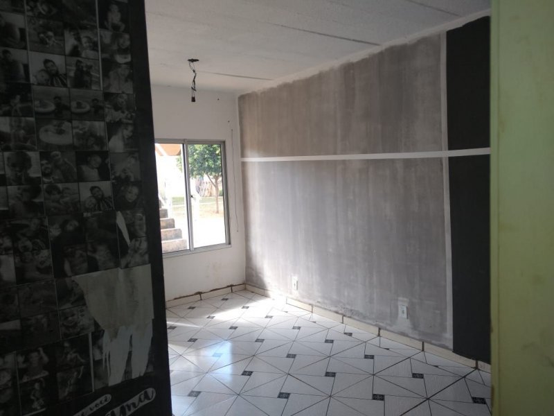 Apartamento à venda Jardim Centro Oeste com 45m² e 2 quartos por R$ 95.000 - 2090817774-5a373433-e6e1-4f15-ac6b-c18cba90bfd1.jpg