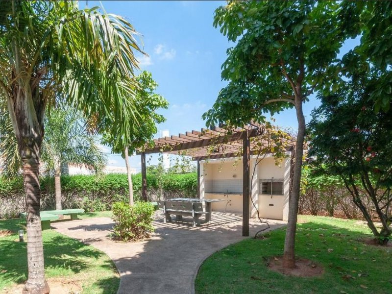 Apartamento à venda Parque Prado com 65m² e 3 quartos por R$ 420.000 - 38216341-churrasqueira-lateralarea-de-leitura.jpg