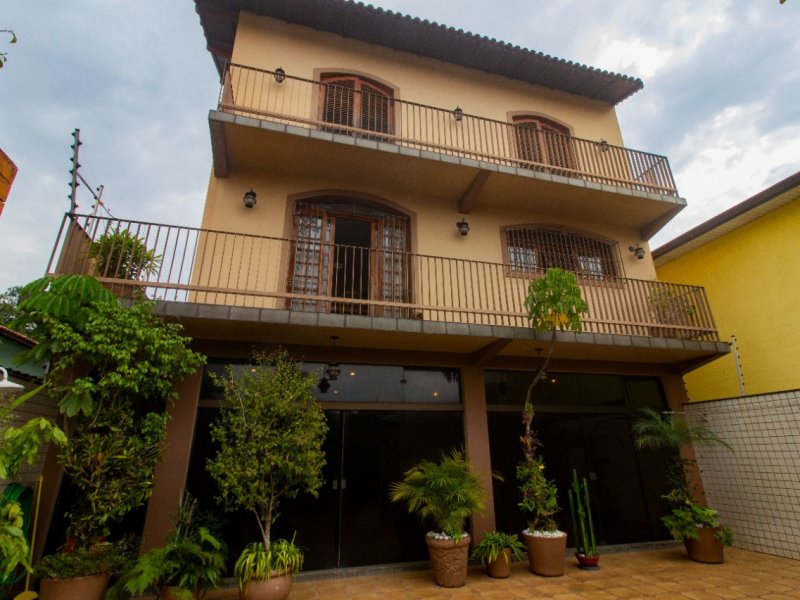 Casa à venda Jardim Santo Elias com 400m² e 5 quartos por R$ 1.490.000 - 526347039-3a122c70-6fdf-48b9-896d-fc550f0d3890.jpeg