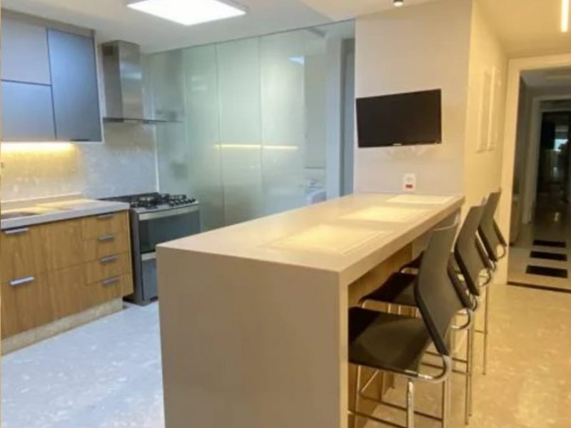 Apartamento à venda Icaraí com 155m² e 4 quartos por R$ 1.600.000 - 1181374441-cozinha-2.jpg