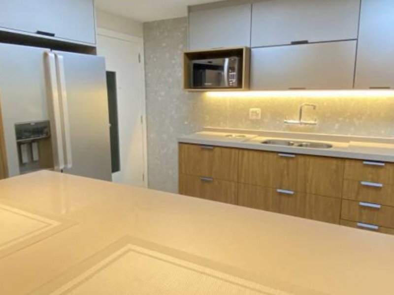 Apartamento à venda Icaraí com 155m² e 4 quartos por R$ 1.600.000 - 500502079-cozinha-3.jpg