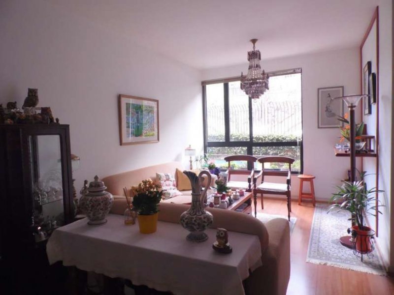 Apartamento à venda Valparaíso com 75m² e 2 quartos por R$ 450.000 - 694351514-foto-1.jpg