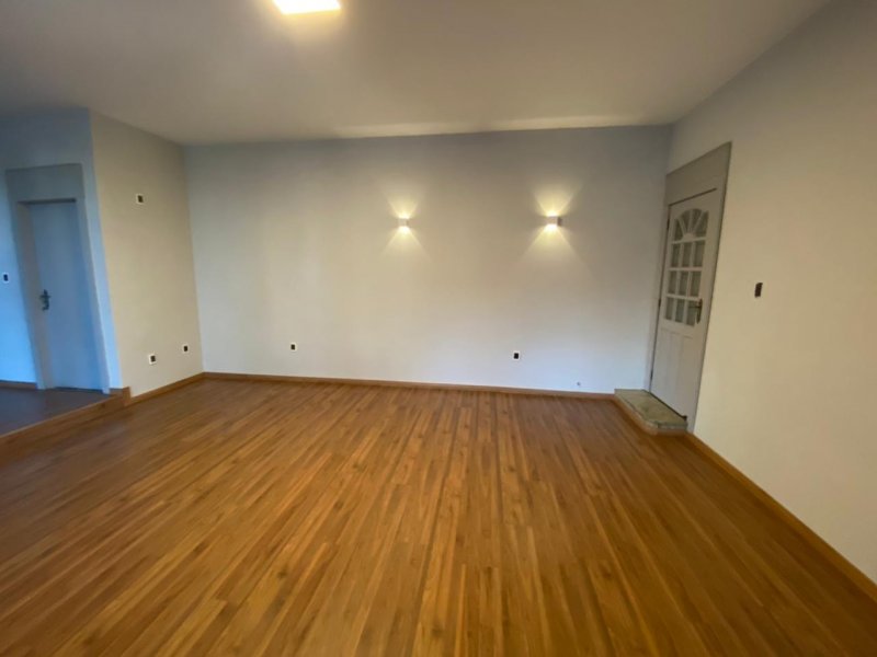 Casa à venda Zona 05 com 659m² e 4 quartos por R$ 2.500.000 - 1169593348-foto-de-maristela-knaut59.jpg