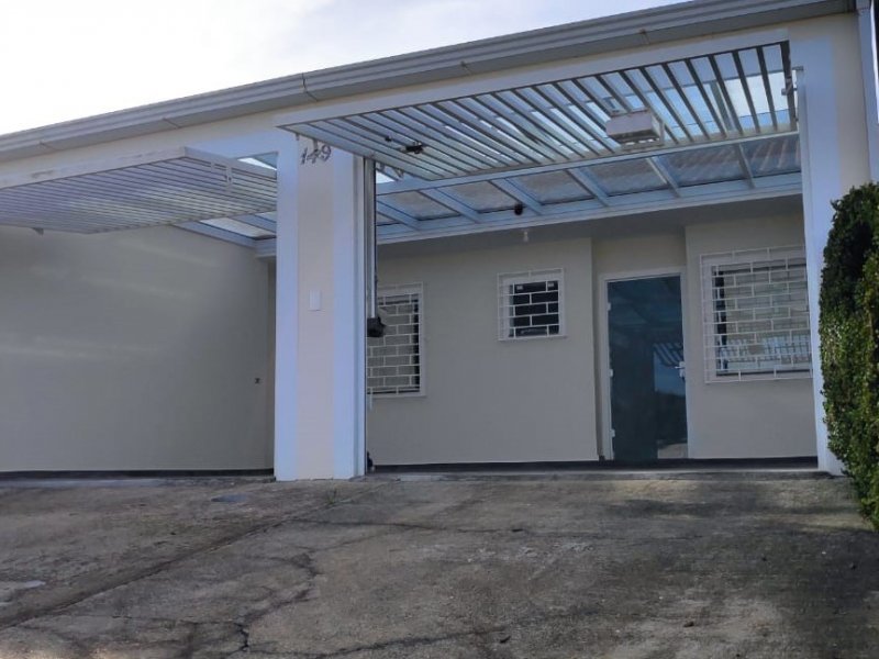Casa à venda Das Graças com 160m² e 3 quartos por R$ 320.000 - 114742061-frente-portoes-abertos-2.jpeg
