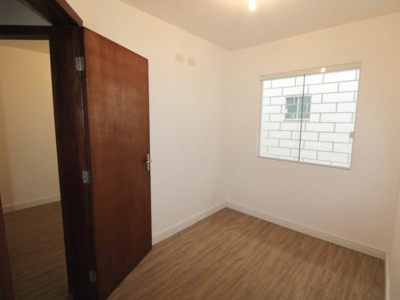 Casa à venda Das Graças com 160m² e 3 quartos por R$ 320.000 - 1992224095-quarto-a1.jpeg