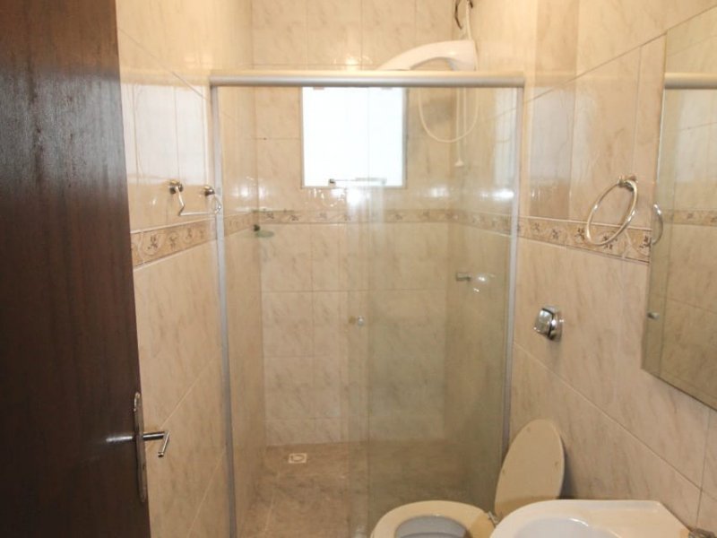Casa à venda Das Graças com 160m² e 3 quartos por R$ 320.000 - 368676540-banheiro-1.jpeg