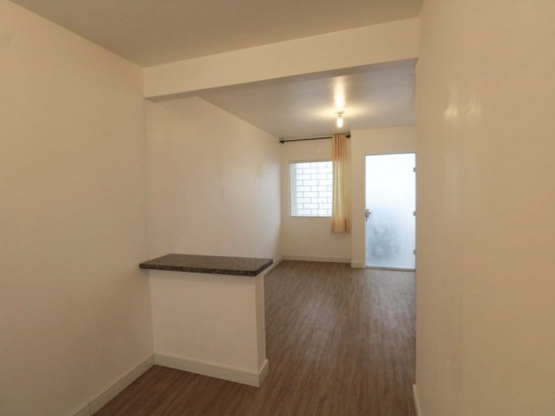 Casa à venda Das Graças com 160m² e 3 quartos por R$ 320.000 - 733671852-sala-1.jpeg