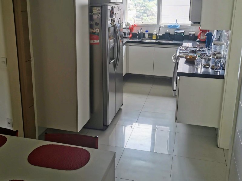 Apartamento à venda Campo Belo com 223m² e 3 quartos por R$ 3.200.000 - 13227886-cozinha-2.jpg