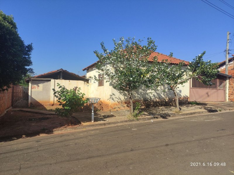 Casa à venda Bairro São José com 200m² e 4 quartos por R$ 200.000 - 1281291264-39345987-851a-446f-9284-7f2369f3c758.jpg