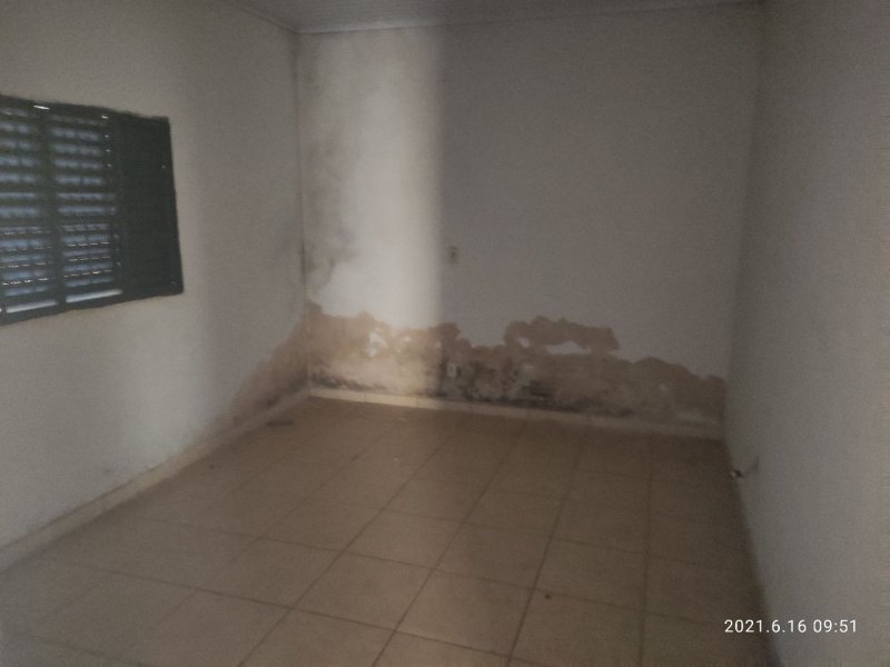 Casa à venda Bairro São José com 200m² e 4 quartos por R$ 200.000 - 522643215-cbdba149-0529-41eb-a216-80e5923ff7df.jpg