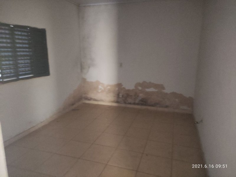 Casa à venda Bairro São José com 200m² e 4 quartos por R$ 200.000 - 893118778-53ff9e44-bba7-451a-a9a5-006916c31199.jpg
