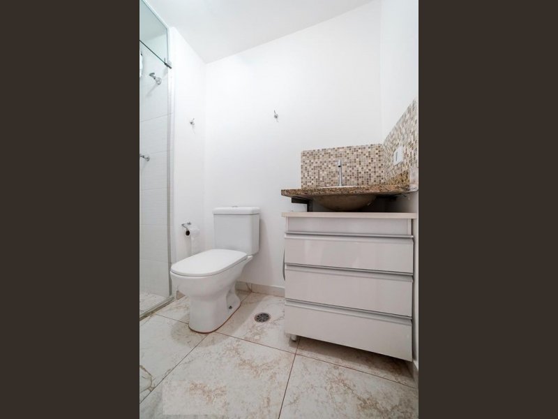 Apartamento à venda Vila Mazzei com 44m² e 2 quartos por R$ 360.000 - 1491531360-banheiro2.jpg