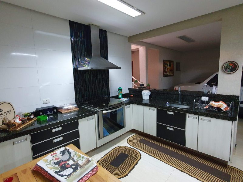 imóvel com 267m² - Centro - Sertanopolis