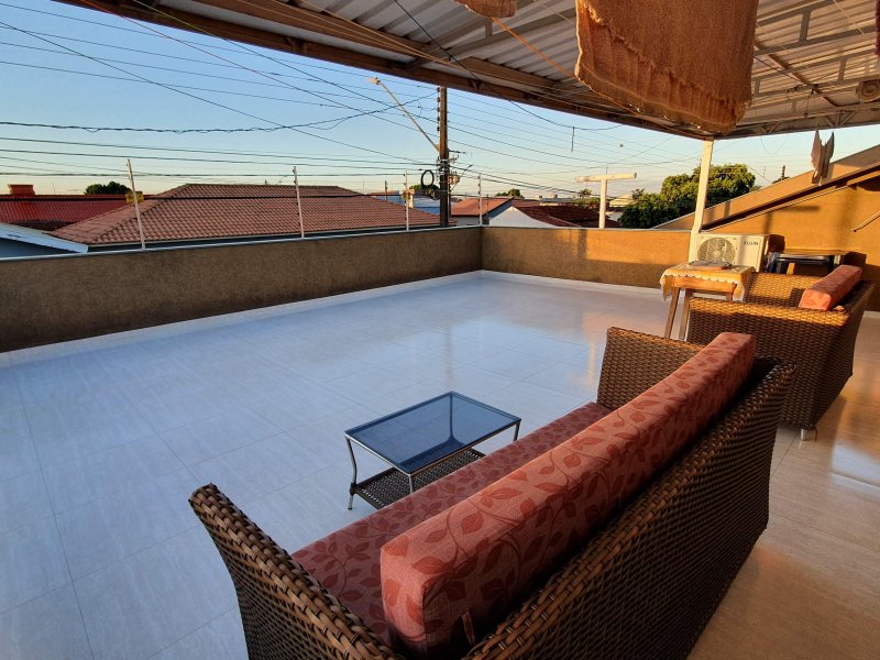 imóvel com 267m² - Centro - Sertanopolis