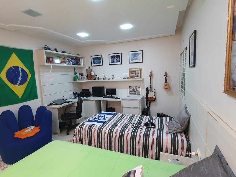 imóvel com 267m² - Centro - Sertanopolis