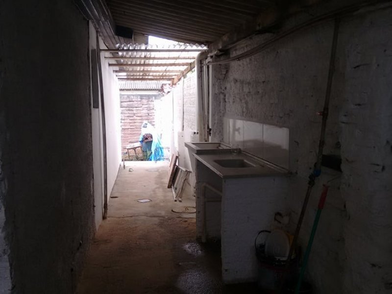 Casa à venda Neópolis com 407m² e 3 quartos por R$ 420.000 - 1242945730-1n.jpg