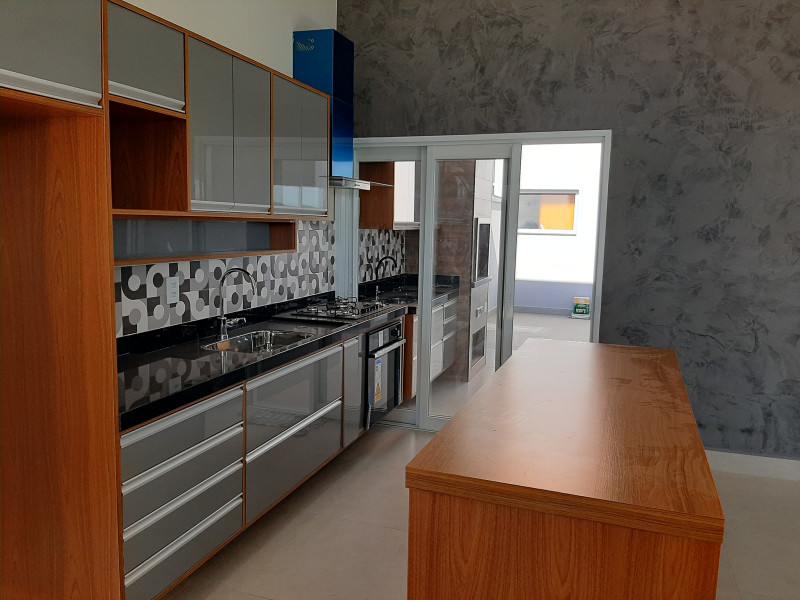 Casa de condomínio à venda Village Moutonnée com 123m² e 3 quartos por R$ 850.000 - 20240611-115059.jpg