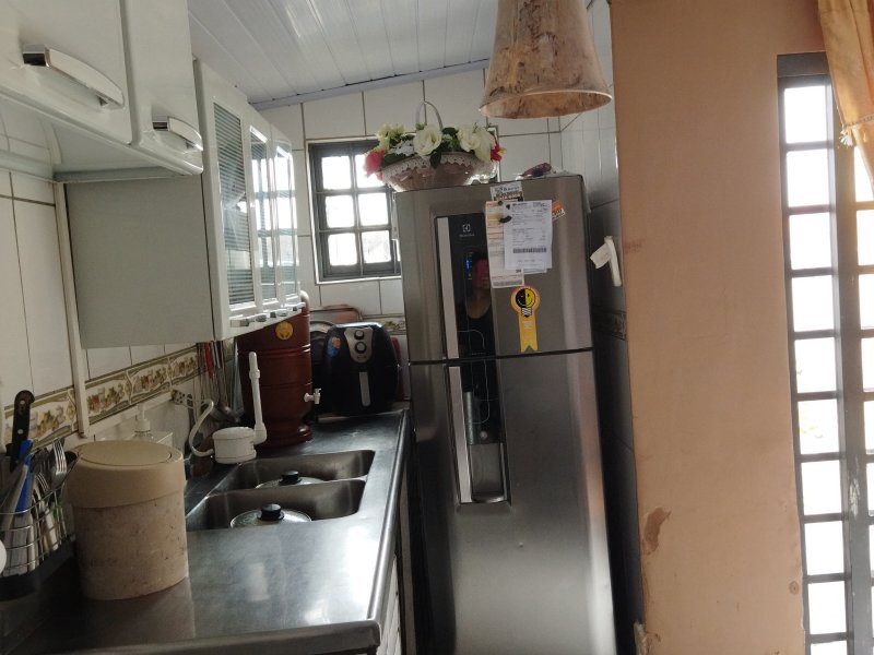 Casa à venda Costeira com 210m² e 4 quartos por R$ 380.000 - 1018457831-img-20220314-111355.jpg