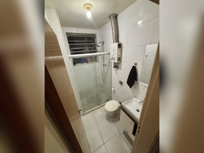 Apartamento à venda Copacabana com 95m² e 3 quartos por R$ 910.000 - img-1412.jpeg