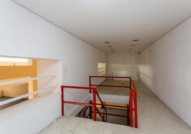 imóvel com 256m²