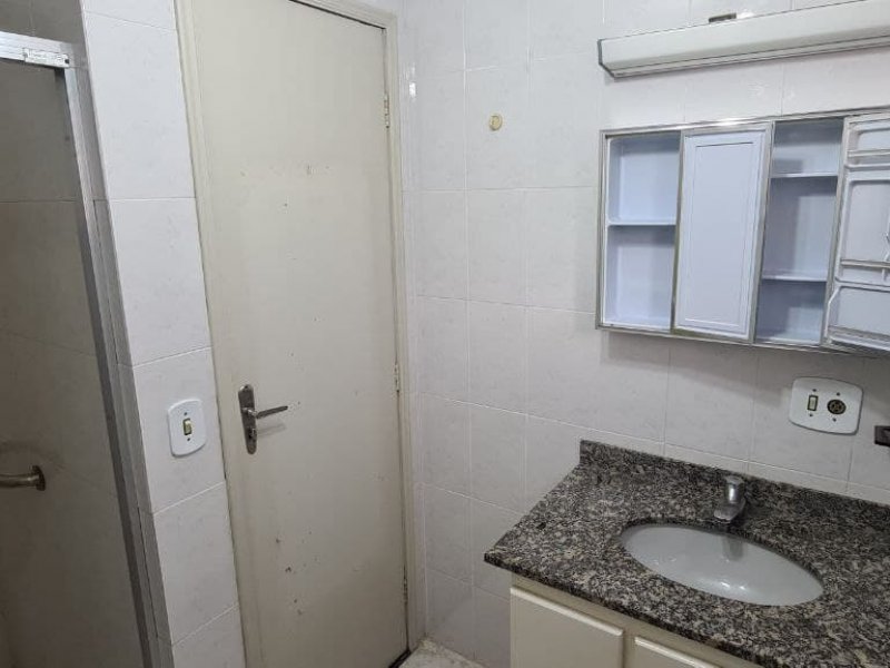 Apartamento à venda Centro com 62m² e 2 quartos por R$ 250.000 - 1575697912-photo-2021-01-30-18-00-26.jpg