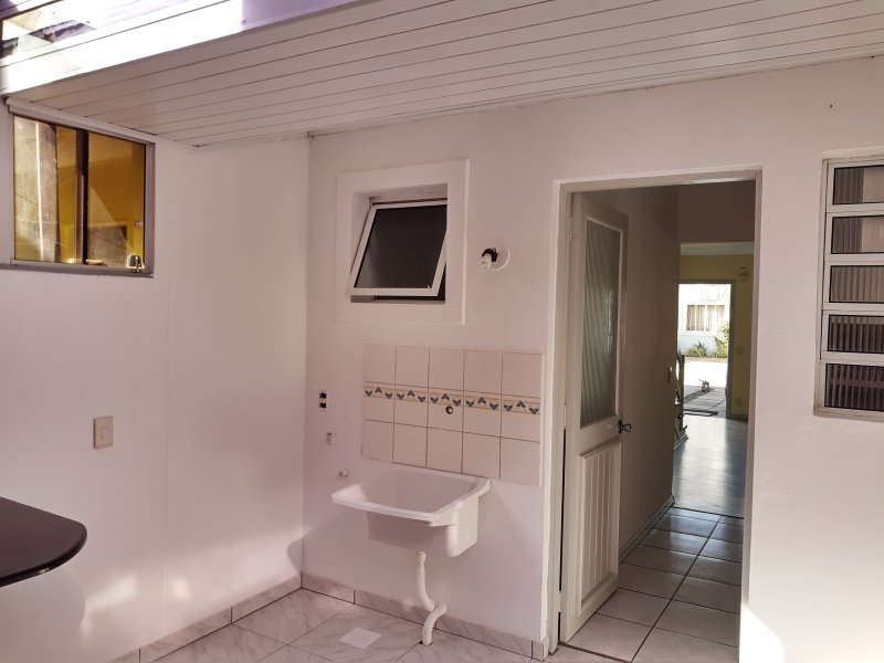 Casa de condomínio à venda Rio Branco com 67m² e 2 quartos por R$ 255.000 - 1570628885-img-20210421-150113791-hdr.jpg