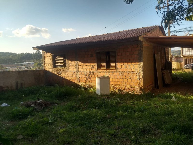 Casa à venda Jardim Rafaela com 200m² e 2 quartos por R$ 115.000 - 1703088467-whatsapp-image-2021-06-28-at-14.jpeg