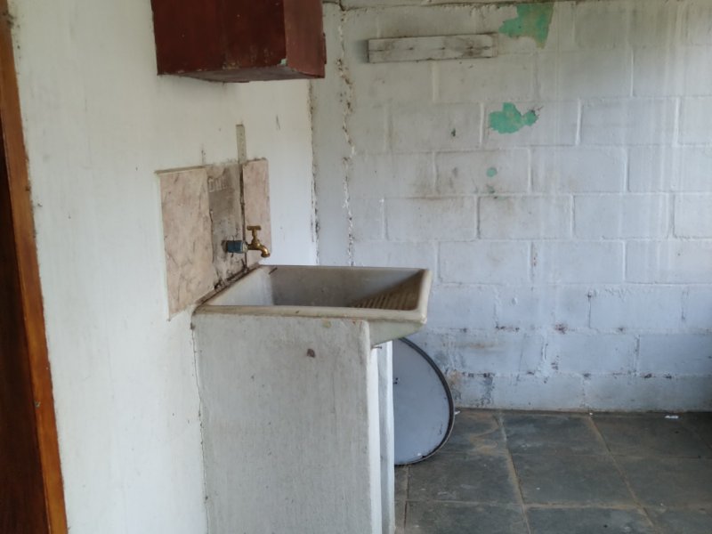 Casa à venda Vila Favorino com 250m² e 2 quartos por R$ 140.000 - 1036338496-img-20200709-154023.jpg