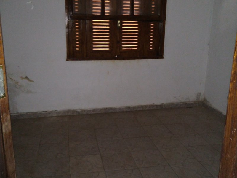 Casa à venda Vila Favorino com 250m² e 2 quartos por R$ 140.000 - 537565749-img-20200709-153626.jpg