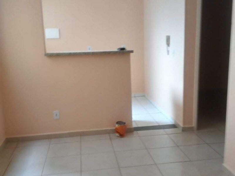 Apartamento à venda Vila Xavier com 52m² e 2 quartos por R$ 140.000 - 558963321-ap-araraquara-sala.jpg