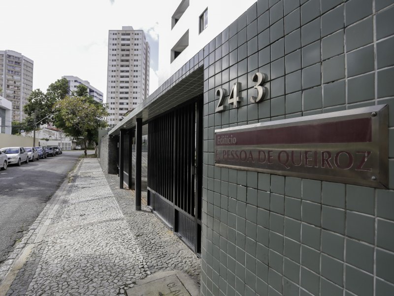 Apartamento à venda Espinheiro com 110m² e 3 quartos por R$ 720.000 - 365956015-mg-2047.JPG